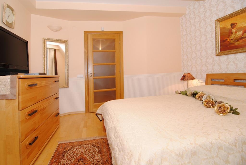 Saules Krantas Aparthotel Паланга Стая снимка