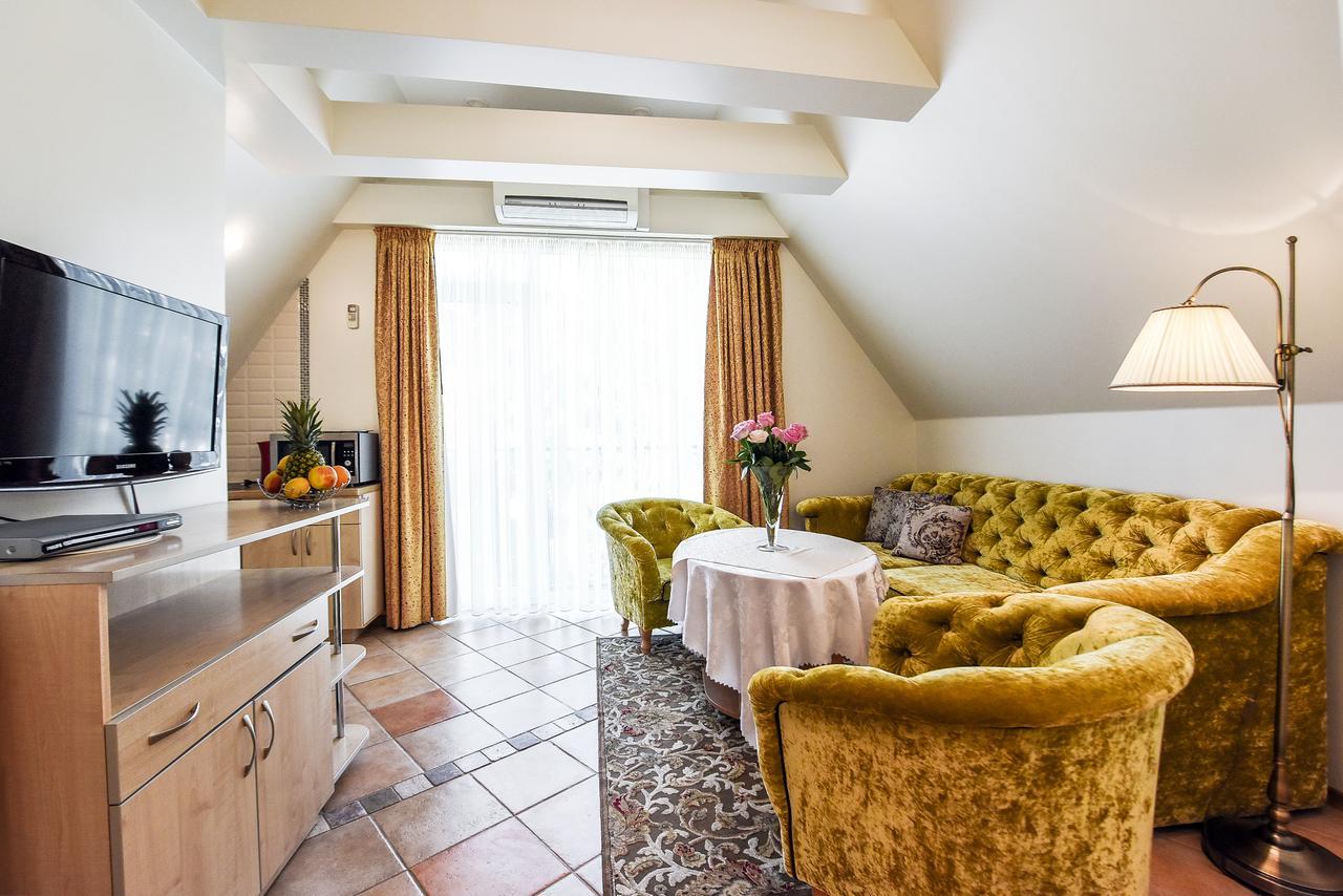 Saules Krantas Aparthotel Паланга Екстериор снимка